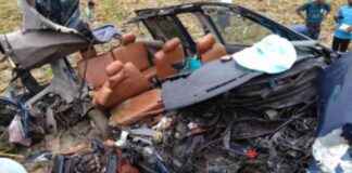 3 dead in clash between truck and microbus in Dinajpur 3-dead-in-clash-between-truck-and-microbus-in-dinajpur