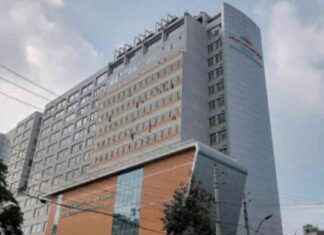 Fire in Aftabnagar Burns Three Children Along with Parents fire-in-aftabnagar-burns-three-children-along-with-parents