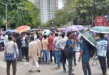 Gathering in Kakrail despite the ban order, police remain vigilant gathering-in-kakrail-despite-the-ban-order-police-remain-vigilant