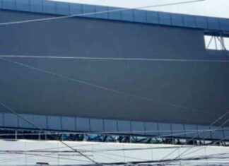 GEC Circle Billboard Owners Took Time Off One Day gec-circle-billboard-owners-took-time-off-one-day