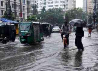 Heavy rainfall of 29 millimeters in 6 hours in Chittagong. heavy-rainfall-of-29-millimeters-in-6-hours-in-chittagong