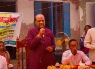 Honoring the Director of Koyra Jiouar Rahman Foundation honoring-the-director-of-koyra-jiouar-rahman-foundation